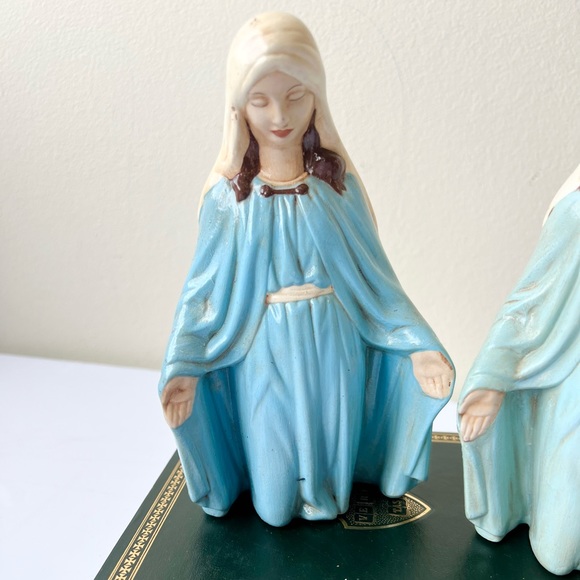 Vintage religious figurine (praying) - Picture 4 of 8